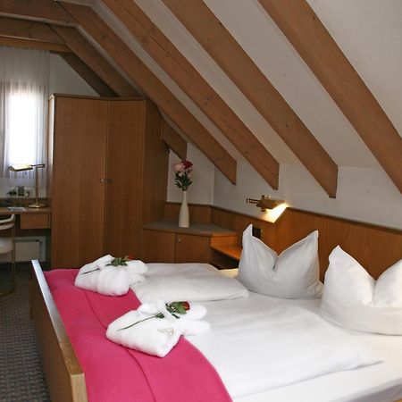 Hotel Mohren Ochsenhausen Dış mekan fotoğraf