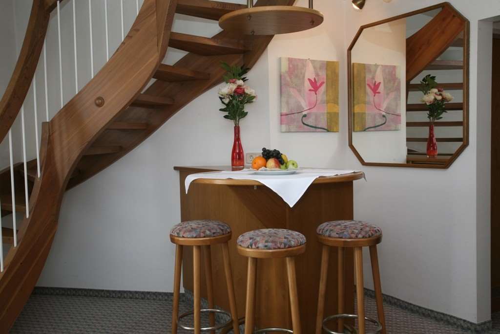 Hotel Mohren Ochsenhausen Oda fotoğraf